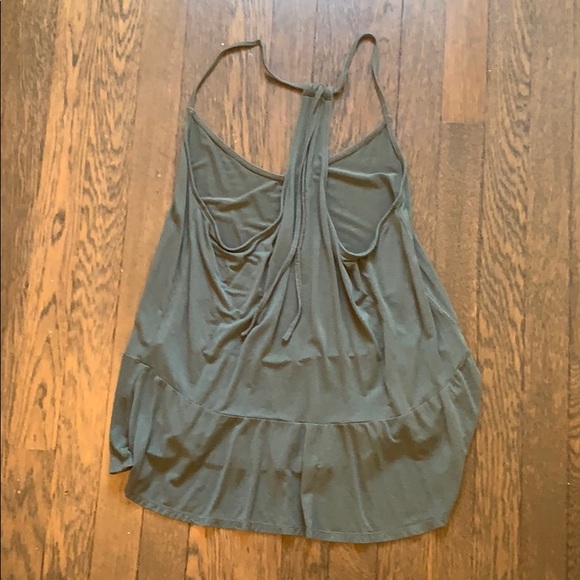 Green tank top - Picture 2 of 2